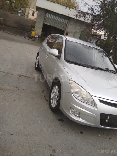 Hyundai i30 2008, 268,453 km - 1.4 л - Mingəçevir