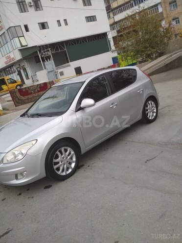 Hyundai i30 2008, 268,453 km - 1.4 л - Mingəçevir
