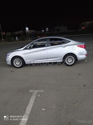 Hyundai Accent 2013, 196,299 km - 1.6 l - Bakı