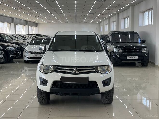 Mitsubishi L200 2014, 154,000 km - 2.5 l - Bakı