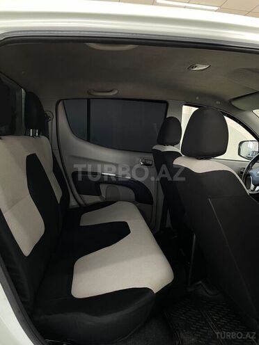 Mitsubishi L200 2014, 154,000 km - 2.5 l - Bakı