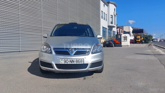 Opel Zafira 2006, 303,000 km - 2.2 л - Bakı