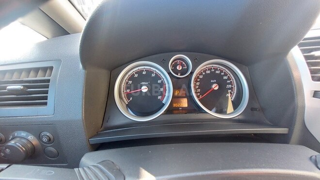 Opel Zafira 2006, 303,000 km - 2.2 л - Bakı