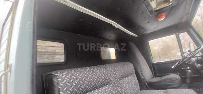 KamAz 53212 1986, 300,000 km - 11.0 l - Qəbələ