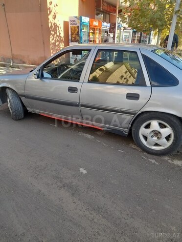 Opel Vectra 1995, 431,700 km - 2.0 л - Şəmkir