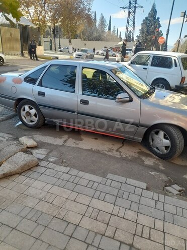 Opel Vectra 1995, 431,700 km - 2.0 л - Şəmkir