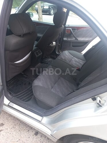 Mercedes E 220 2000, 312,540 km - 2.2 l - Lənkəran