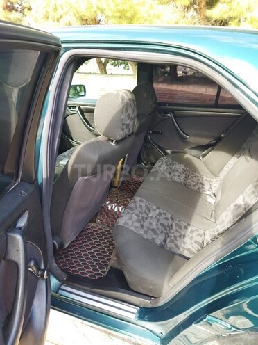 Mercedes C 200 1997, 555,780 km - 2.0 l - Cəlilabad