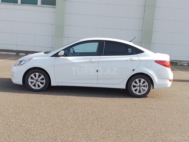 Hyundai Accent 2015, 530,000 km - 1.6 l - Sumqayıt
