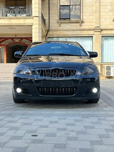 Toyota Corolla 2006, 190,000 km - 1.4 l - Sumqayıt
