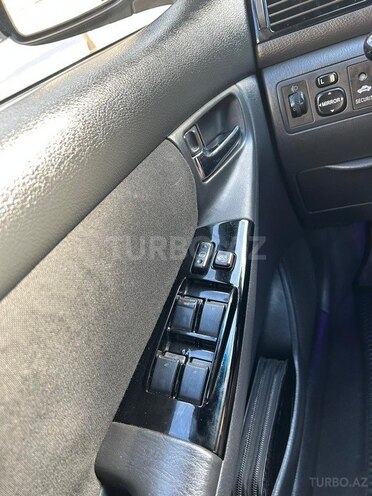 Toyota Corolla 2006, 190,000 km - 1.4 l - Sumqayıt