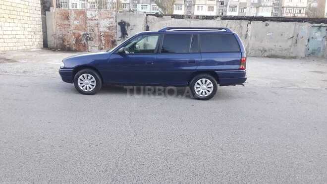 Opel Astra 1994, 265,000 km - 1.8 l - Sumqayıt
