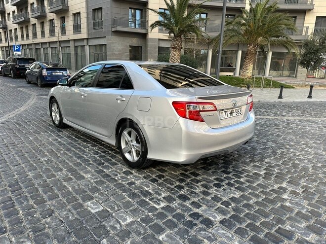 Toyota Camry 2014, 133,845 km - 2.5 l - Bakı