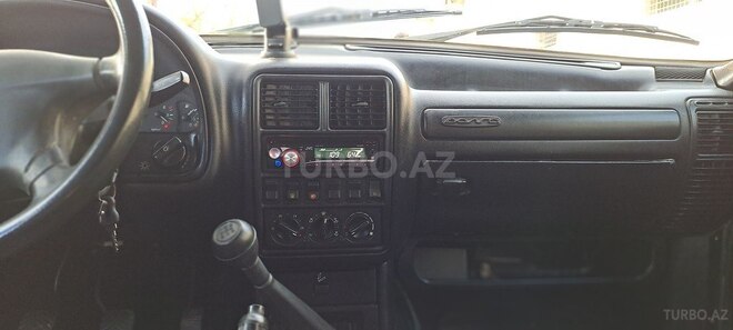 GAZ 31105 2005, 222,000 km - 2.4 l - Sumqayıt