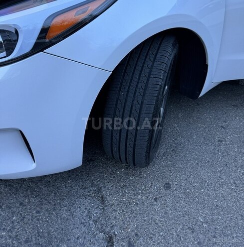 Kia Cerato 2018, 85,000 km - 2.0 l - Bakı