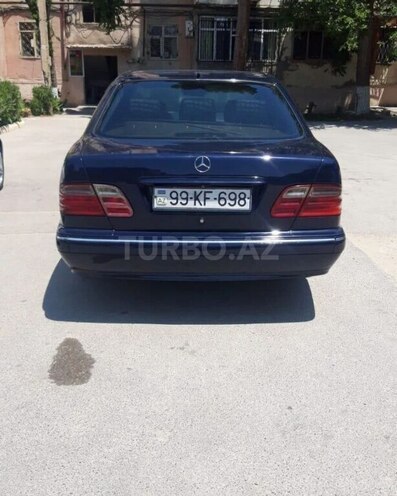 Mercedes E 270 1998, 394,000 km - 2.7 l - Ucar