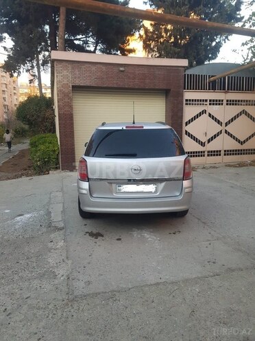 Opel Astra 2008, 180,000 km - 1.3 л - Bakı