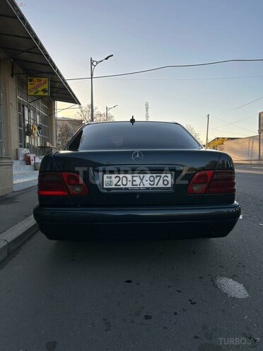 Mercedes E 220 1998, 444,000 km - 2.2 l - Gəncə