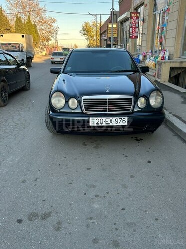 Mercedes E 220 1998, 444,000 km - 2.2 l - Gəncə