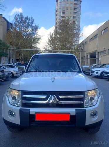 Mitsubishi Pajero 2007, 215,000 km - 3.0 l - Bakı