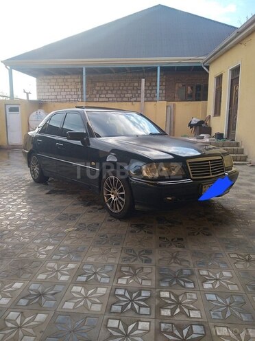 Mercedes C 180 1997, 328,000 km - 1.8 л - Qazax