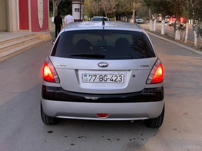 Kia Rio 2005, 238,000 km - 1.5 l - Bakı