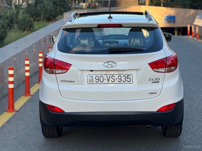 Hyundai ix35 2013, 124,000 km - 2.4 l - Bakı