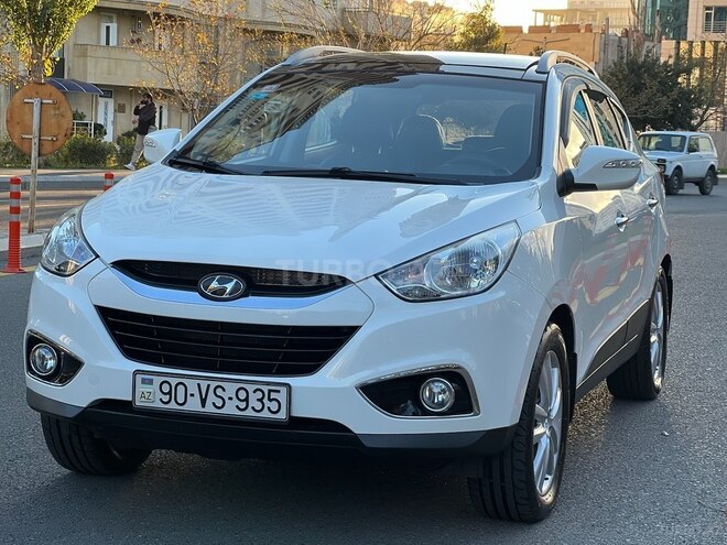 Hyundai ix35 2013, 124,000 km - 2.4 l - Bakı