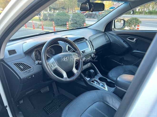 Hyundai ix35 2013, 124,000 km - 2.4 l - Bakı