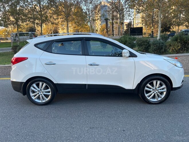 Hyundai ix35 2013, 124,000 km - 2.4 l - Bakı