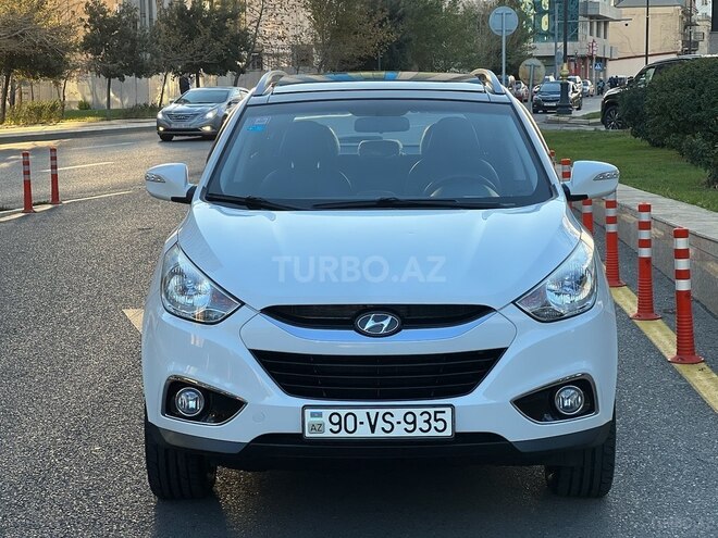 Hyundai ix35 2013, 124,000 km - 2.4 l - Bakı