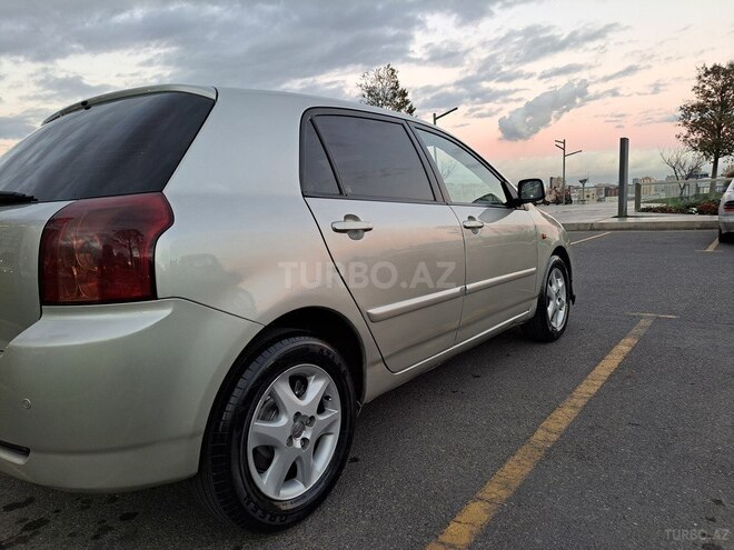 Toyota Corolla 2006, 289,000 km - 1.4 l - Bakı