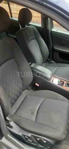 Mercedes C 220 2002, 349,500 km - 2.2 л - Quba
