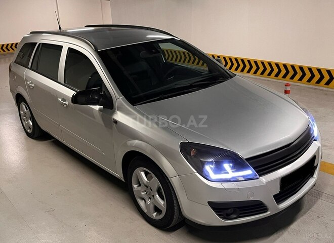 Opel Astra 2006, 230,000 km - 1.4 л - Gəncə