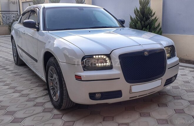 Chrysler 300C 2006, 136,500 km - 2.7 l - Bakı