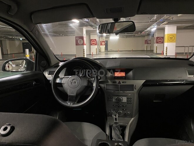 Opel Astra 2007, 196,000 km - 1.4 l - Bakı