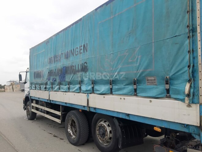 Mercedes Atego 2528 2000, 239,263 km - 6.4 л - Bakı