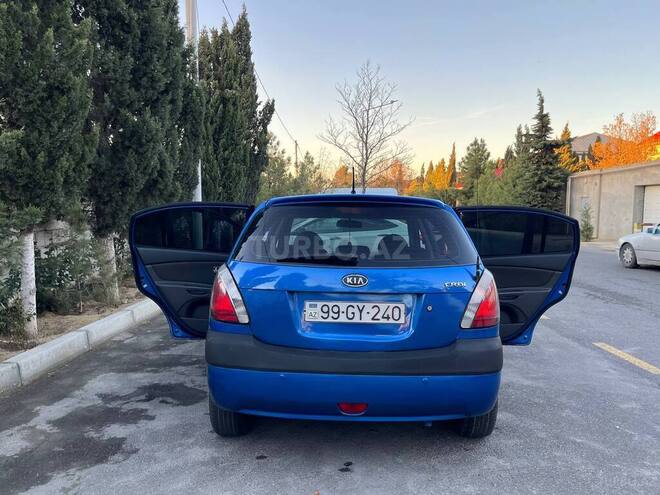 Kia Rio 2005, 250,000 km - 1.5 l - Bakı