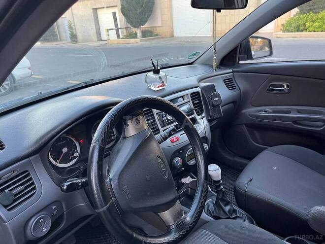 Kia Rio 2005, 250,000 km - 1.5 l - Bakı