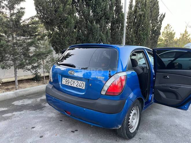Kia Rio 2005, 250,000 km - 1.5 l - Bakı