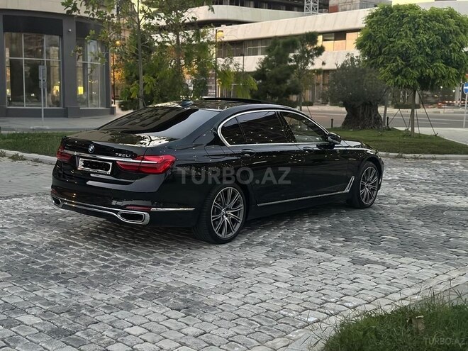 BMW 750 2016, 167,000 km - 4.4 l - Bakı