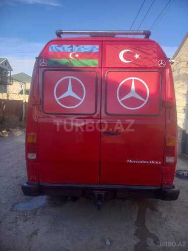 Mercedes 208 D 1994, 286,000 km - 2.3 л - Mingəçevir