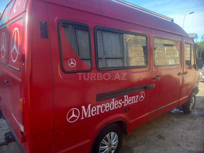 Mercedes 208 D 1994, 286,000 km - 2.3 л - Mingəçevir