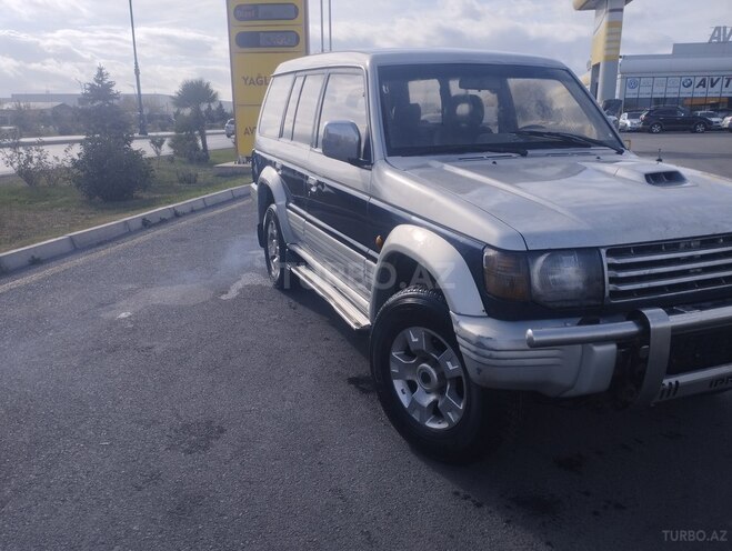 Mitsubishi Pajero 1995, 289,558 km - 2.5 l - Sumqayıt