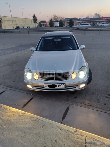 Mercedes E 240 2004, 326,799 km - 2.6 l - Goranboy