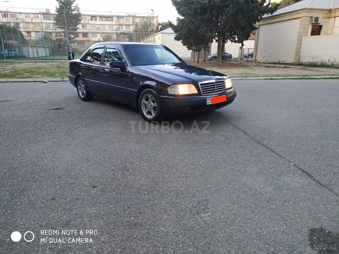 Mercedes C 200 1995, 483,898 km - 2.0 л - Bakı