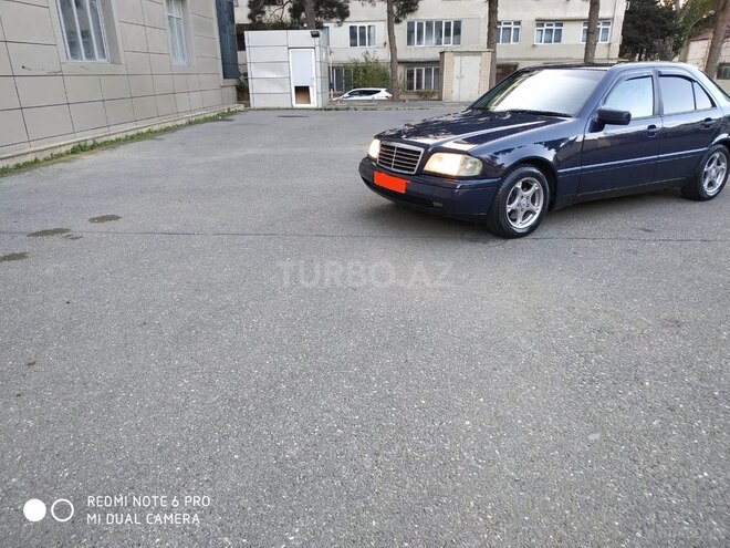 Mercedes C 200 1995, 483,898 km - 2.0 л - Bakı