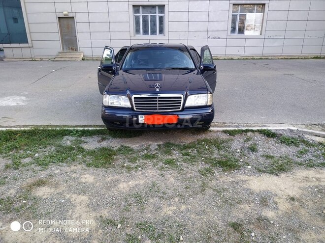 Mercedes C 200 1995, 483,898 km - 2.0 л - Bakı