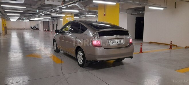 Toyota Prius 2008, 182,000 km - 1.5 l - Gəncə