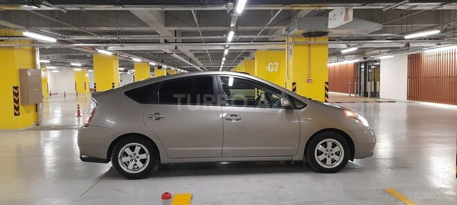 Toyota Prius 2008, 182,000 km - 1.5 l - Gəncə